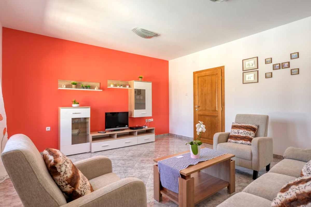 Villa House Melly With Swimming Pool Rovinjsko Selo Esterno foto